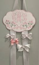 Load image into Gallery viewer, Custom Bow Holder