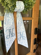 Load image into Gallery viewer, Wreath Sash
